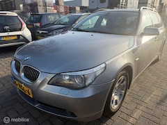 BMW 5-serie Touring - 523i Business Line