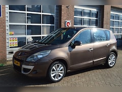 Renault Scénic - 2.0 Privilege, Trekhaak, Navigatie, Pdc