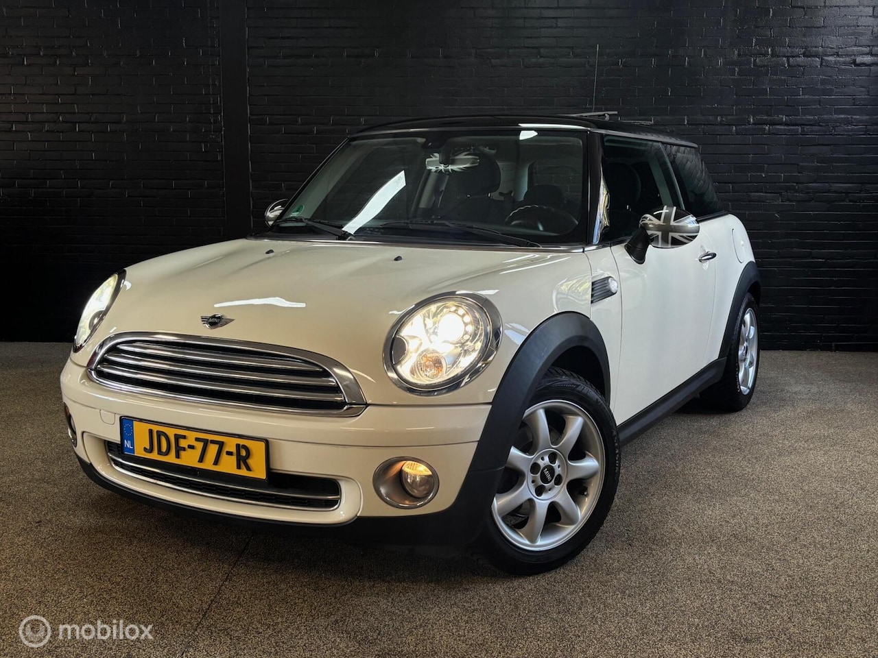 MINI Cooper - Mini 1.6 Chili - AutoWereld.nl