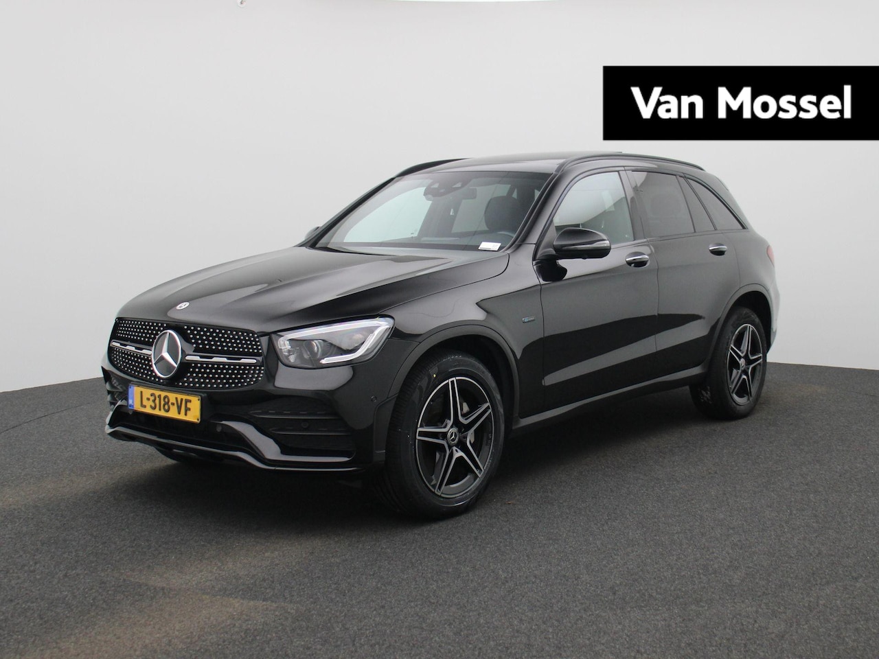 Mercedes-Benz GLC-klasse - 300e 4MATIC Business Solution AMG Automaat | Panorama dak | Virtual cockpit | Stoel verwar - AutoWereld.nl