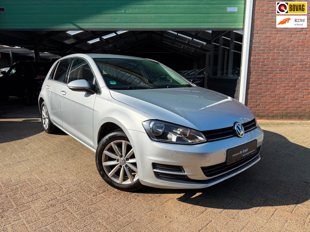 Volkswagen Golf - 1.4 TSI DSG|CRUISE/PDC/CARPLAY/KM 126995/STOELVRW - AutoWereld.nl