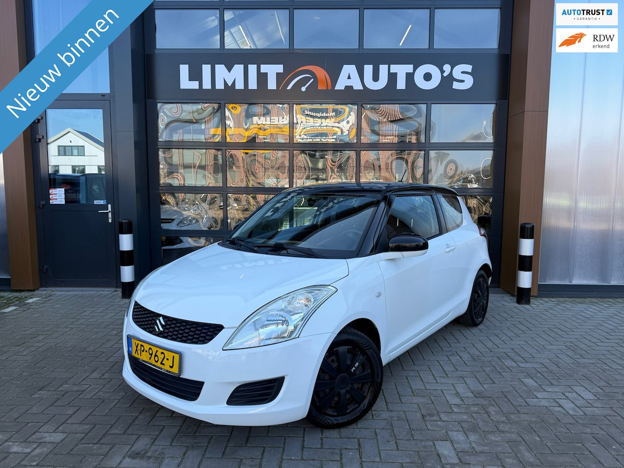 Suzuki Swift - 1.2 Comfort/Airco/Trekhaak/Elek.Ramen/Apk - AutoWereld.nl