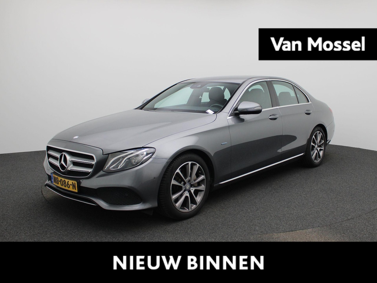 Mercedes-Benz E-klasse - 350 e Lease Edition | Automaat | Navigatie | Camera | Sfeerverlichting | Trekhaak | Stoelv - AutoWereld.nl