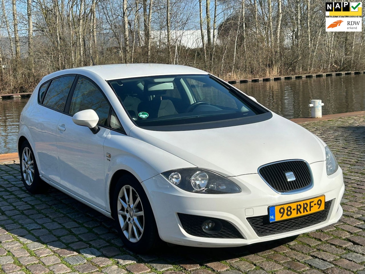 SEAT Leon - 1.2 TSI Ecomotive Businessline COPA 2e eigenaar dealer onderhouden Zeer netjes navigatie c - AutoWereld.nl
