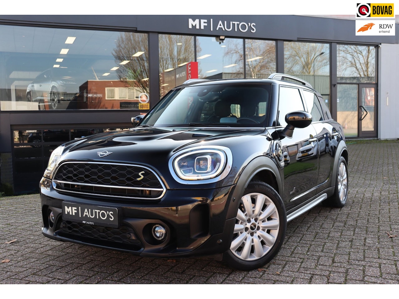 MINI Countryman - 1.5 Cooper S E ALL4 Chili|Leder|Keyless|HUD|Carplay|Sfeer|Led - AutoWereld.nl