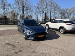 Ford Focus Wagon - 1.0 EcoBoost ST Line Business CAMERA B&O ADD CRUISE WINTER PACK