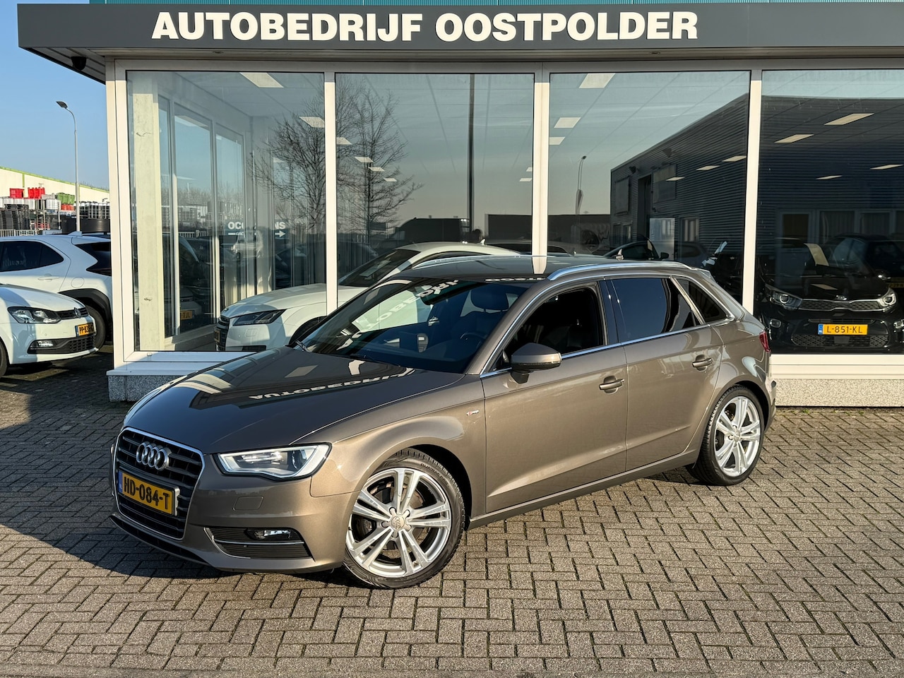 Audi A3 Sportback - 1.4 TFSI Ambition Pro Line S 1.4 TFSI Ambition Pro Line S S tronic - AutoWereld.nl