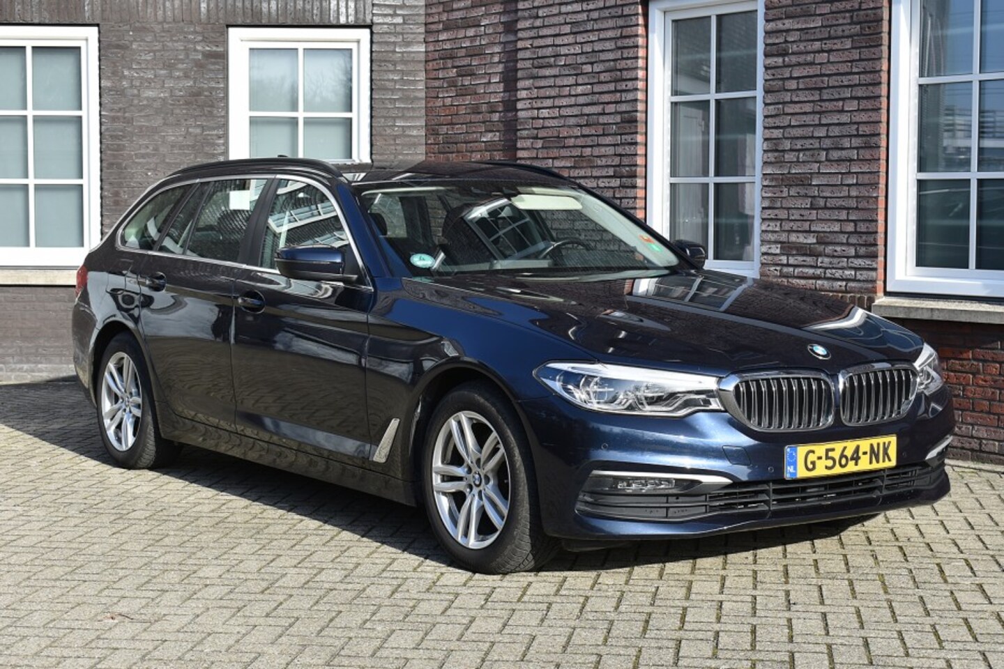 BMW 5-serie - 520 520d High Executive Edition/Comfortstoelen/leer Wij zijn op afspraak geopend! Graag be - AutoWereld.nl