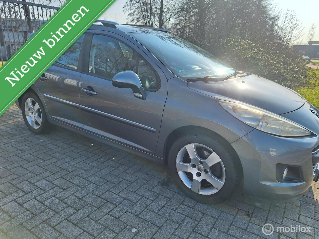 Peugeot 207 SW - 1.6 VTi XS 1.6 VTi XS - AutoWereld.nl
