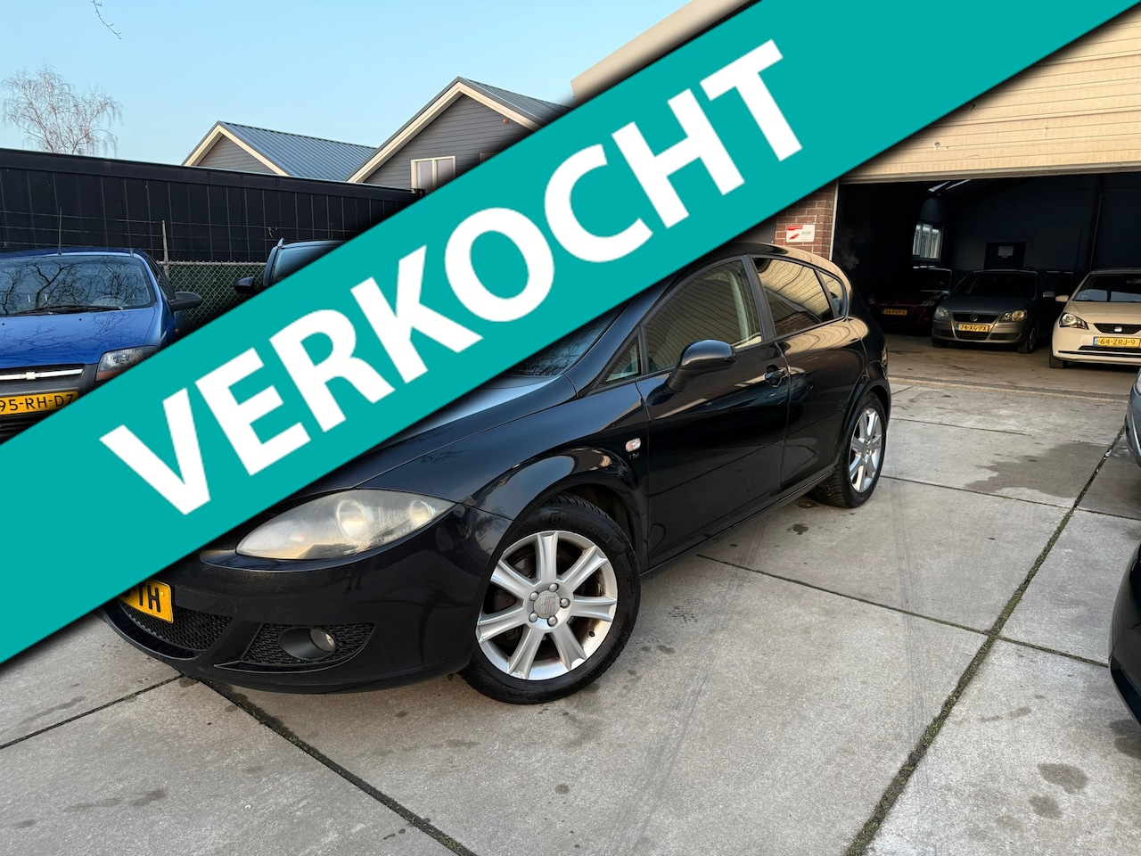 SEAT Leon - 1.4 TSI Streetstyle |INRUILER|NAP|NEW APK|AIRCO|CRUISE|PARKSENSOR|CLIMA|TREKHAAK|MULTIFUNC - AutoWereld.nl