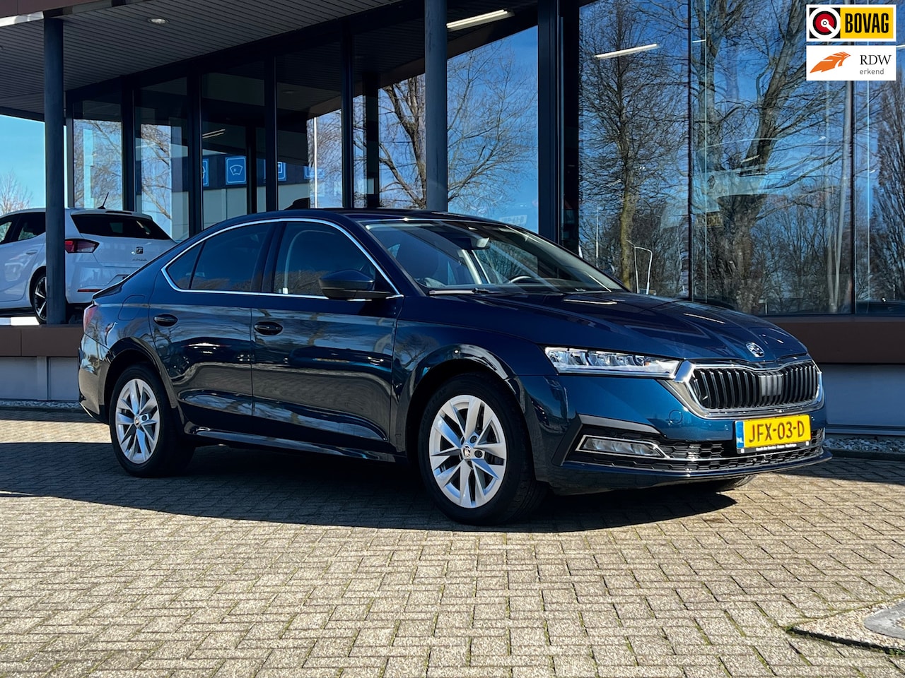 Skoda Octavia - NU €500 KORTING 1.4 TSI iV PHEV Business Edition ACC - AutoWereld.nl
