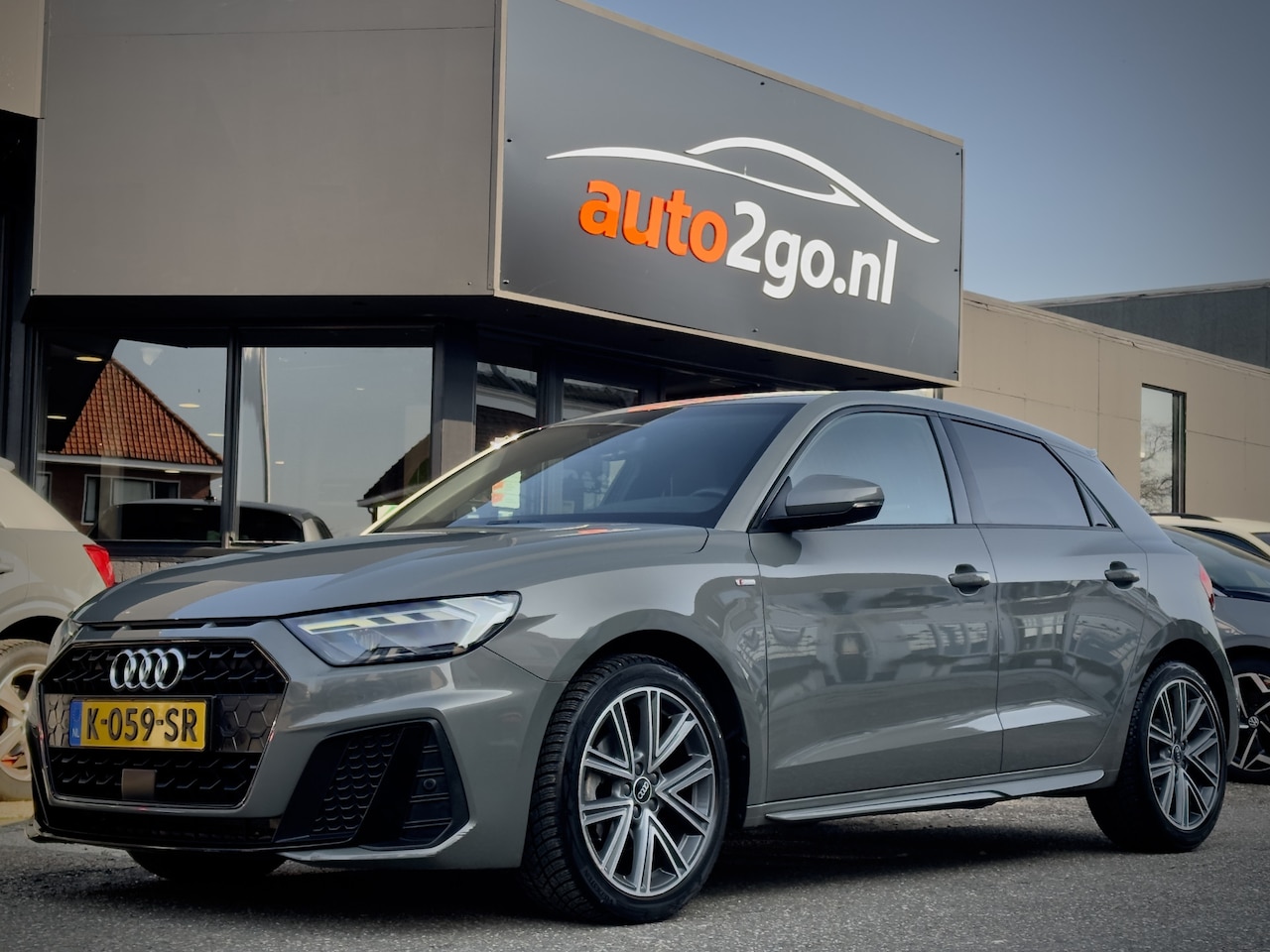 Audi A1 Sportback - 30 TFSI AUT7 2X S-LINE LEDER B&O SOUND NAVI APPLE -CARPLAY LED LMV PDC - AutoWereld.nl