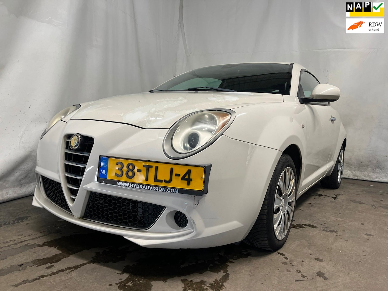Alfa Romeo MiTo - 1.3 JTDm ECO Essential - Schade - AutoWereld.nl