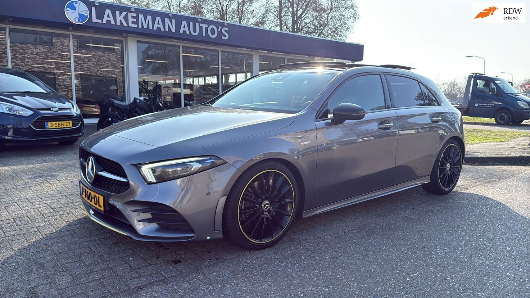 Mercedes-Benz A-klasse - 250 Premium Plus AMG EDITION PANO NAVI CAMERA Huurkoop Inruil APK Garantie - AutoWereld.nl