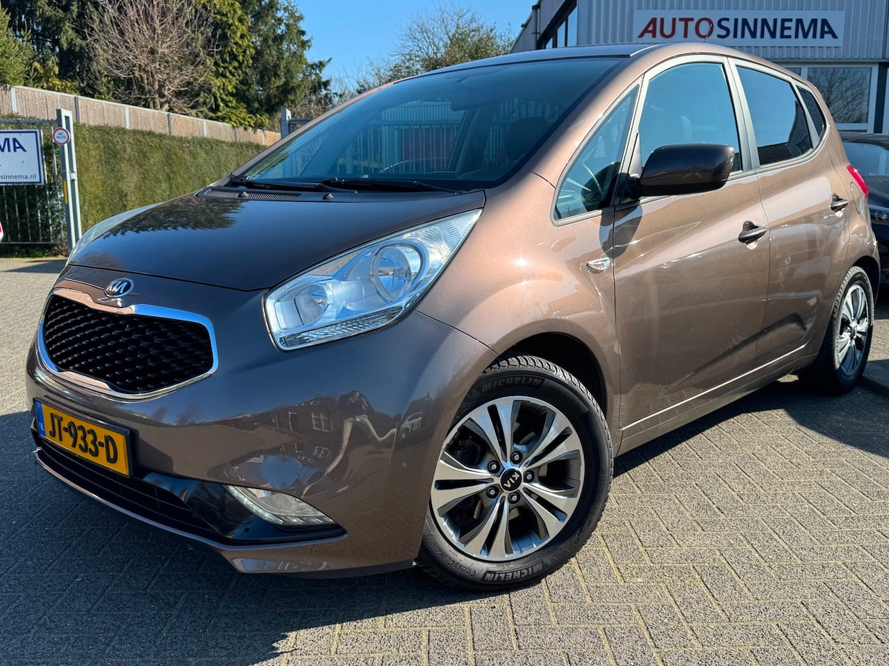 Kia Venga - 1.4 CVVT DynamicPLusLine | Trekhaak | All Season | Camera | Climate | - AutoWereld.nl