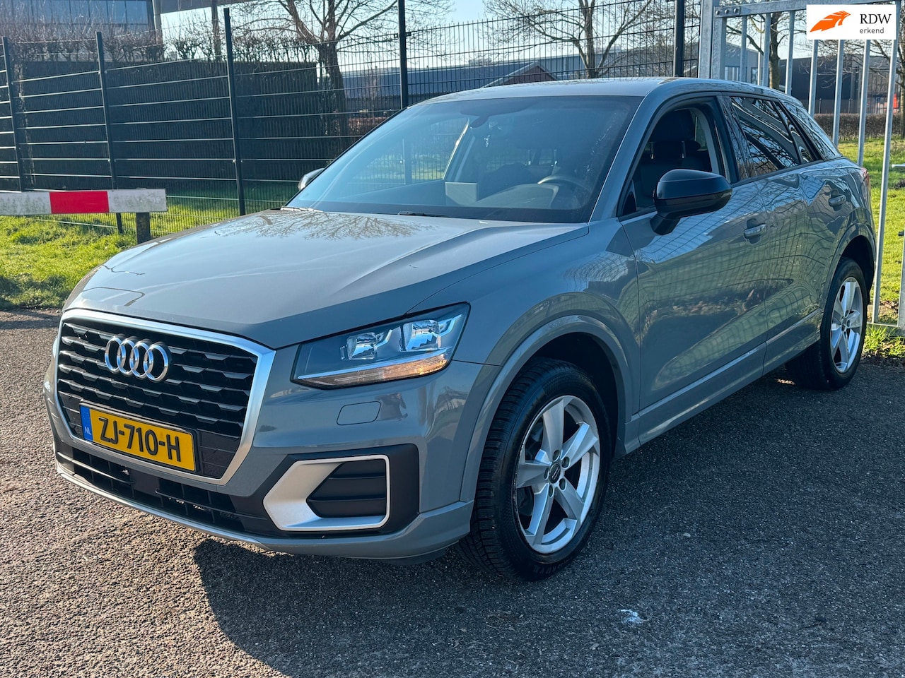 Audi Q2 - 30 TFSI Sport Automaat Clima LM NAP - AutoWereld.nl