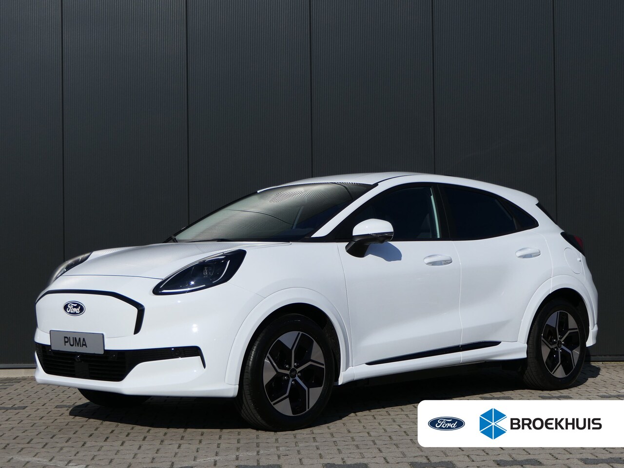 Ford Puma Gen-E - 44 kWh 168pk | Achteruitrijcamera | Apple Carplay/Android Auto|telefoonintegratie premium - AutoWereld.nl