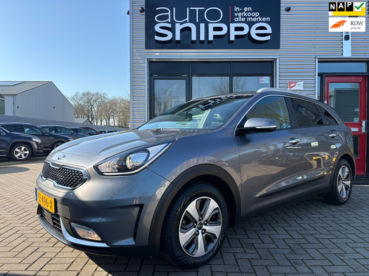 Kia Niro - 1.6 GDi Hybrid BusinessLine -AUTOMAAT-VOLLEDER-STOEL + STUURWIELVERWARMING-CAMERA-KEYLESS- - AutoWereld.nl
