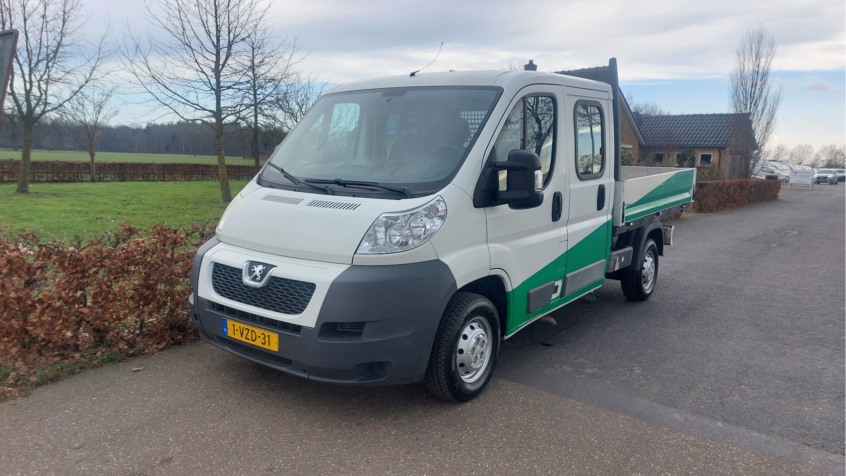 Peugeot Boxer - 333 2.2 HDI L2 DC 333 2.2 HDI L2 DC Bj 2013 - AutoWereld.nl