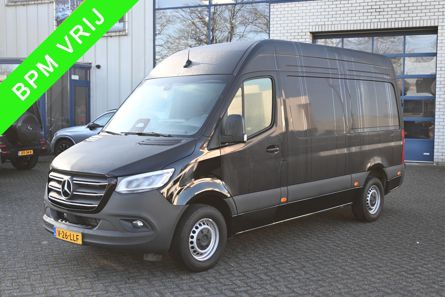 Mercedes-Benz Sprinter - 317 CDI L2H2 Pro LED, Geveerde stoel, Navigatie, Smartphone integratie pakket - AutoWereld.nl