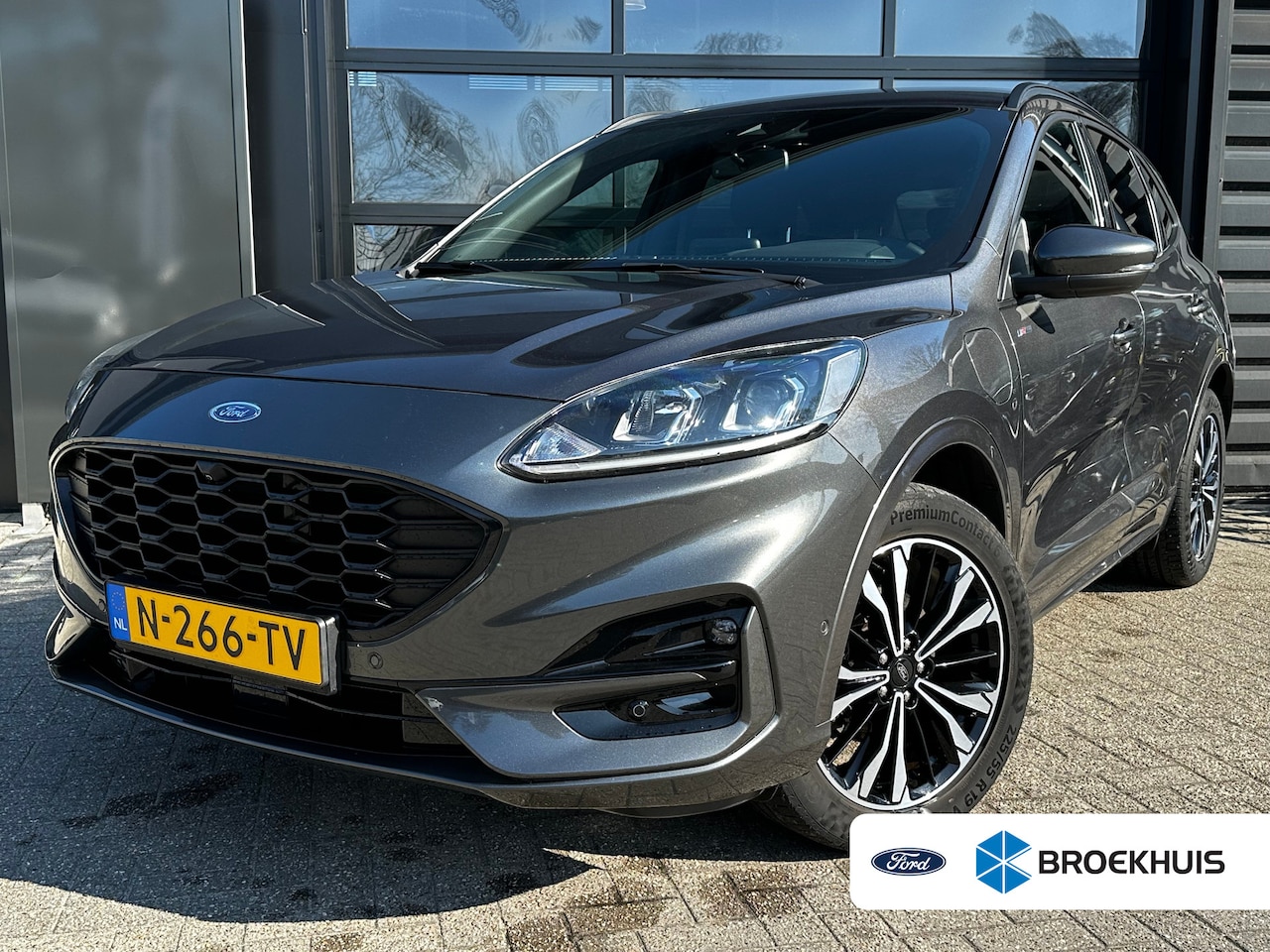 Ford Kuga - 2.5 225 PK PHEV ST-Line | SOH 86,5%| TREKHAAK| ADAPTIEVE CRUISE CONTROL| STUUR, STOEL EN V - AutoWereld.nl
