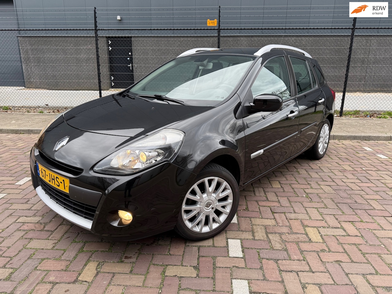 Renault Clio Estate - 1.2 TCE |Sélection| |Business Sport| |Navigatie| |CruiseControl| |Climatronic| - AutoWereld.nl