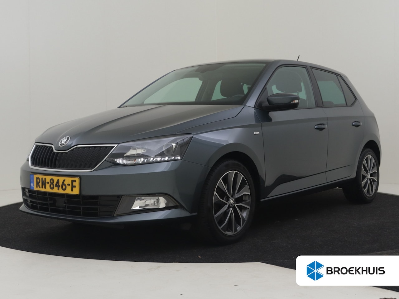 Skoda Fabia - 1.0 TSI Drive 95Pk | Trekhaak | Navigatie | Airco Automatisch | DAB | 16"LMV - AutoWereld.nl