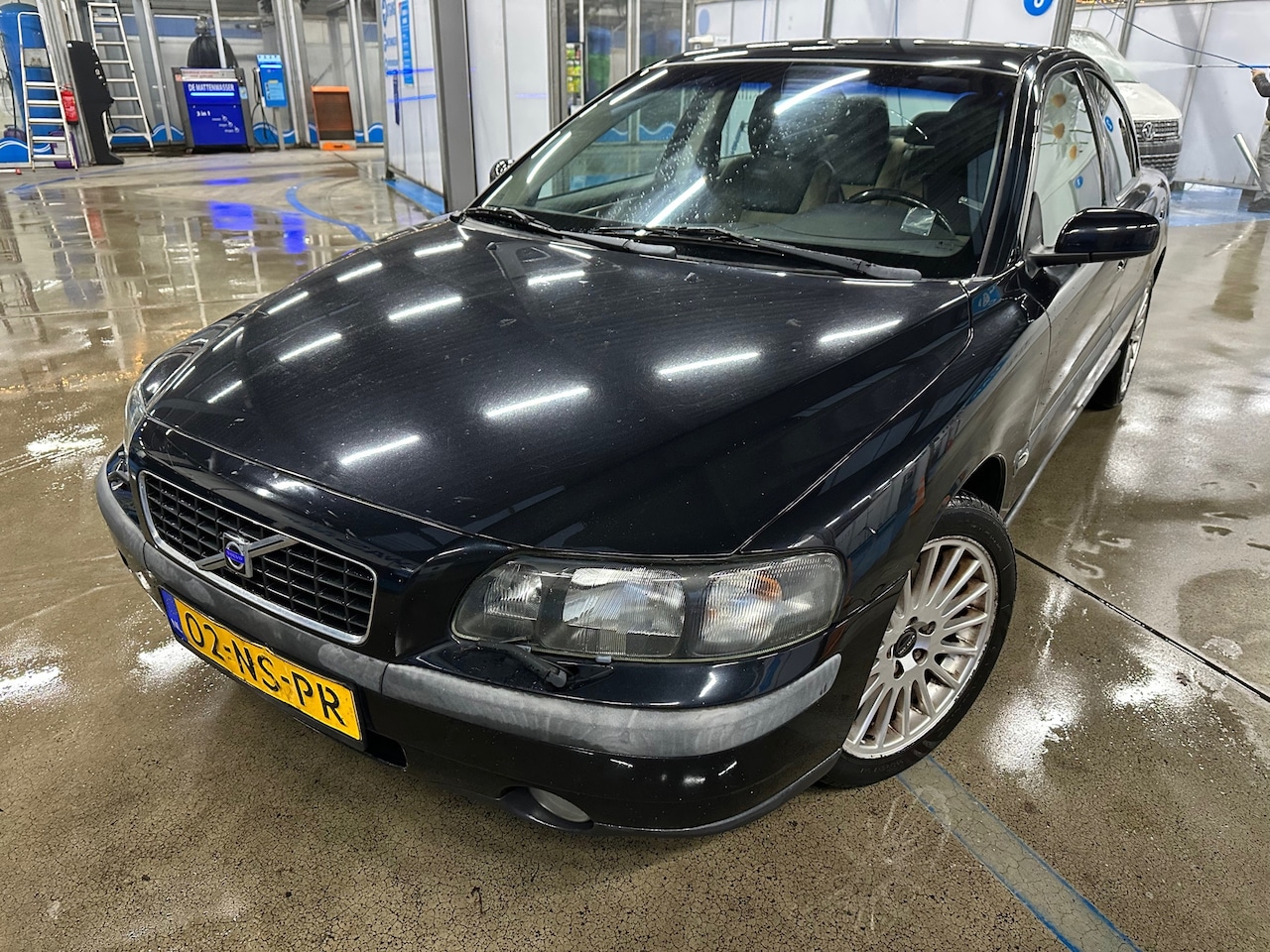 Volvo S60 - MET AIRCO & JAAR APK! - AutoWereld.nl