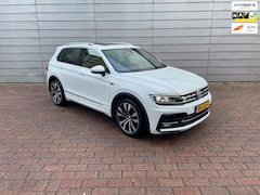Volkswagen Tiguan - 2.0 TSI 4Motion Highline 3 *R LINEPANO