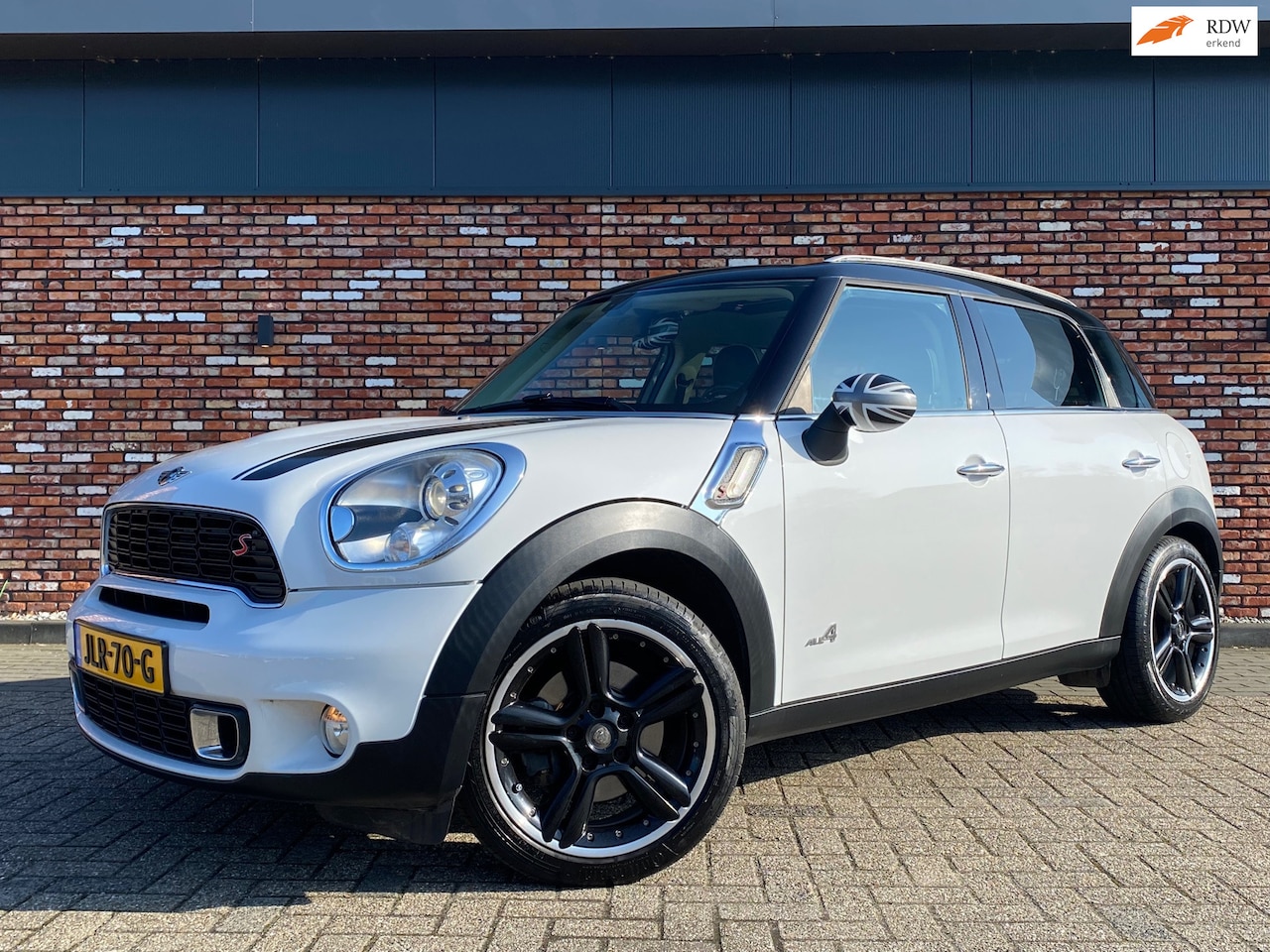MINI Countryman - Mini 1.6 Cooper S ALL4 Chili Panoramdak 125000km! - AutoWereld.nl