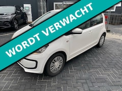 Volkswagen Up! - 1.0 Move up 5-deurs 1e eigenaar Airco Navi Zuinig