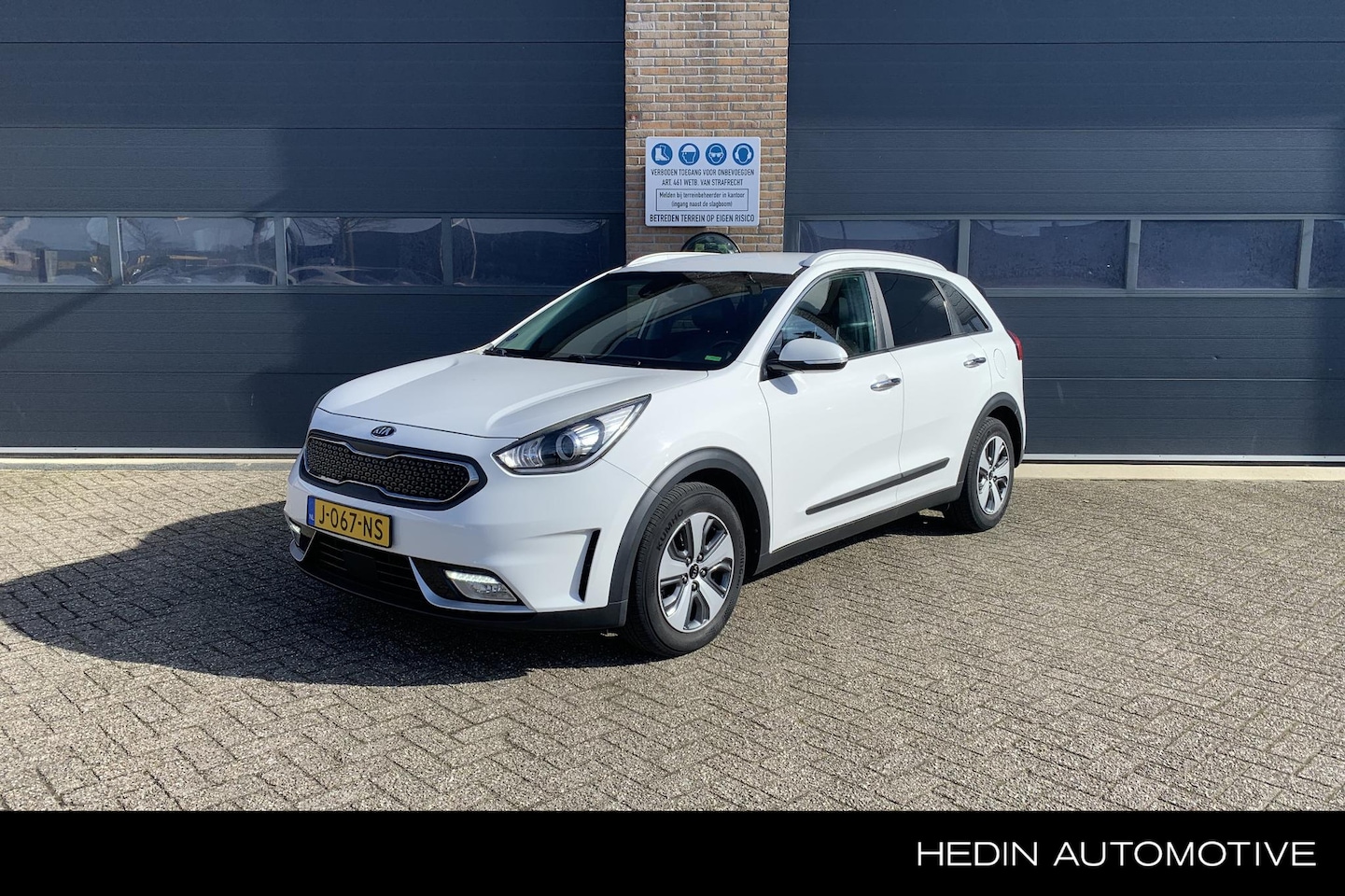 Kia Niro - 1.6 GDi Hybrid BusinessLine Stoel-en-Stuurverwarming | Adap. Cruise Control | Dodehoekdete - AutoWereld.nl