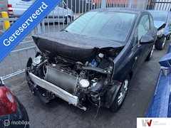 Opel Corsa - 1.2-16V Selection SCHADE NAP AIRCO CRUIS