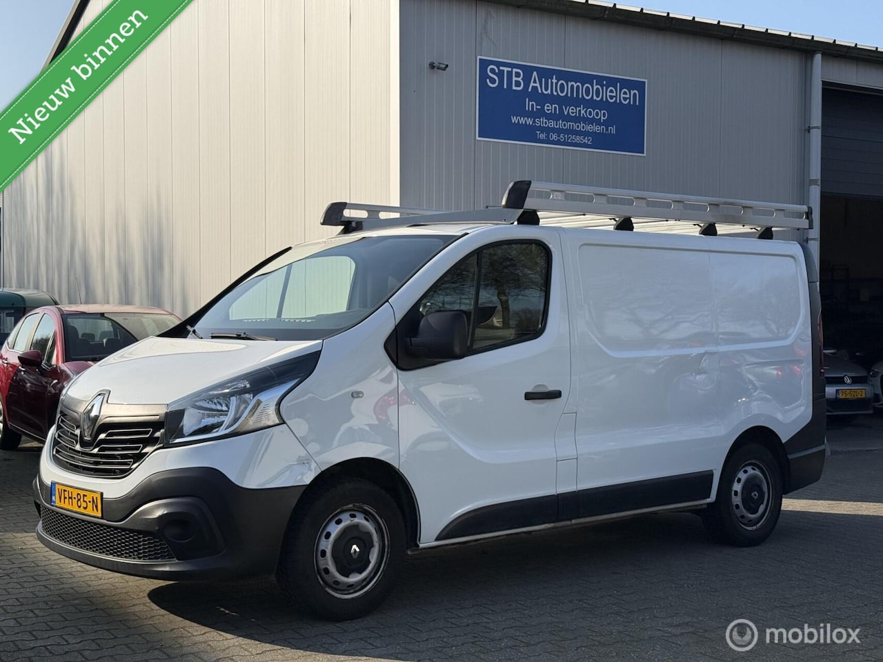 Renault Trafic - bestel 1.6 dCi T27 L1H1 Générique, Airco - AutoWereld.nl