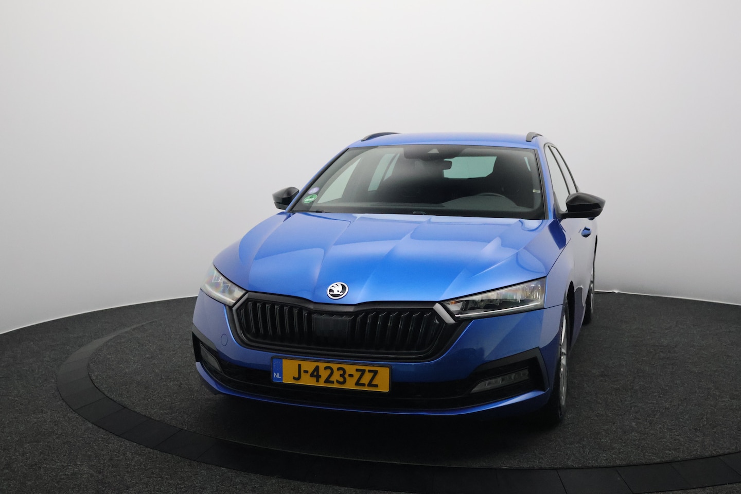 Skoda Octavia Combi - 1.0 TSI Sport Business | Trekhaak | Virtual Cockpit | Led | Navigatie | Sfeerverlichting - AutoWereld.nl