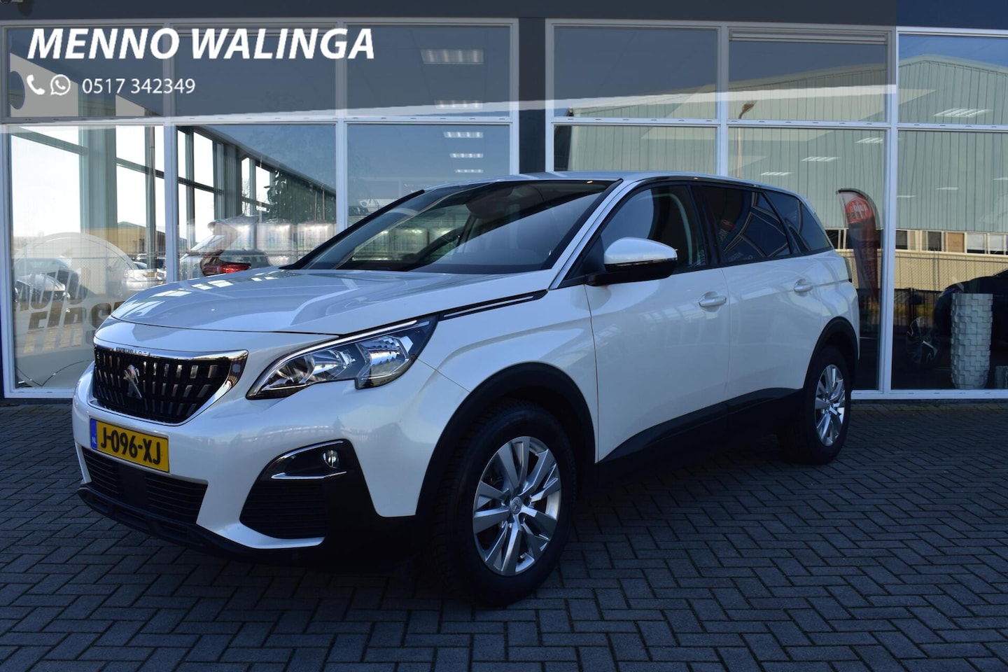 Peugeot 5008 - 1.2 PureTech Blue Lease Executive|Camera|Navi|Carplay/Android auto| - AutoWereld.nl