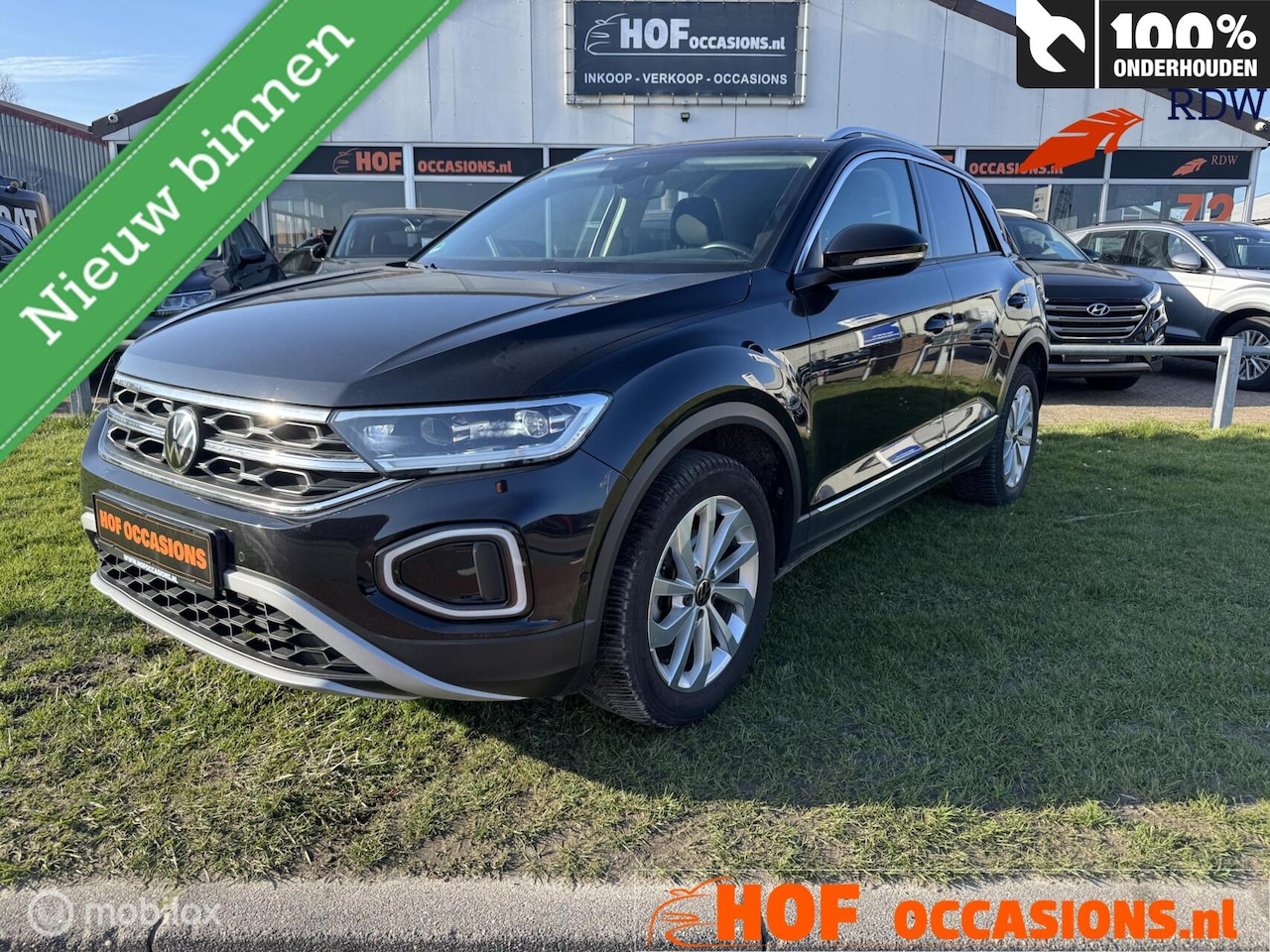 Volkswagen T-Roc - 1.0 TSI Style VIRTUAL/IQ LIGHT/MASSAGE FULL OPTIONS - AutoWereld.nl