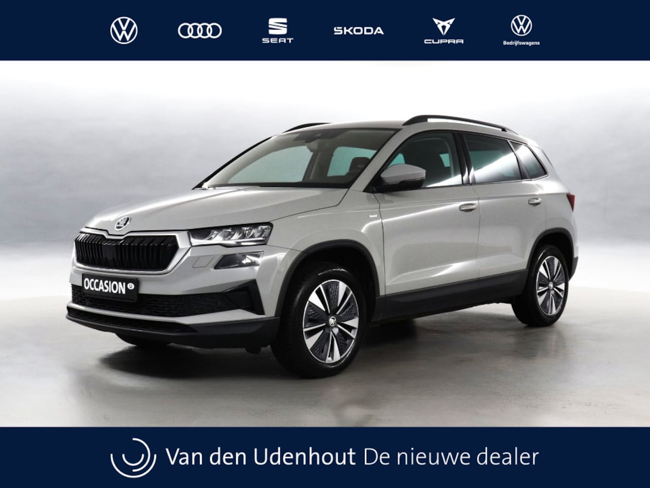 Skoda Karoq - 1.5 TSI 150pk Automaat Ambition / Navigatie / Adaptive Cruise / Camera - AutoWereld.nl