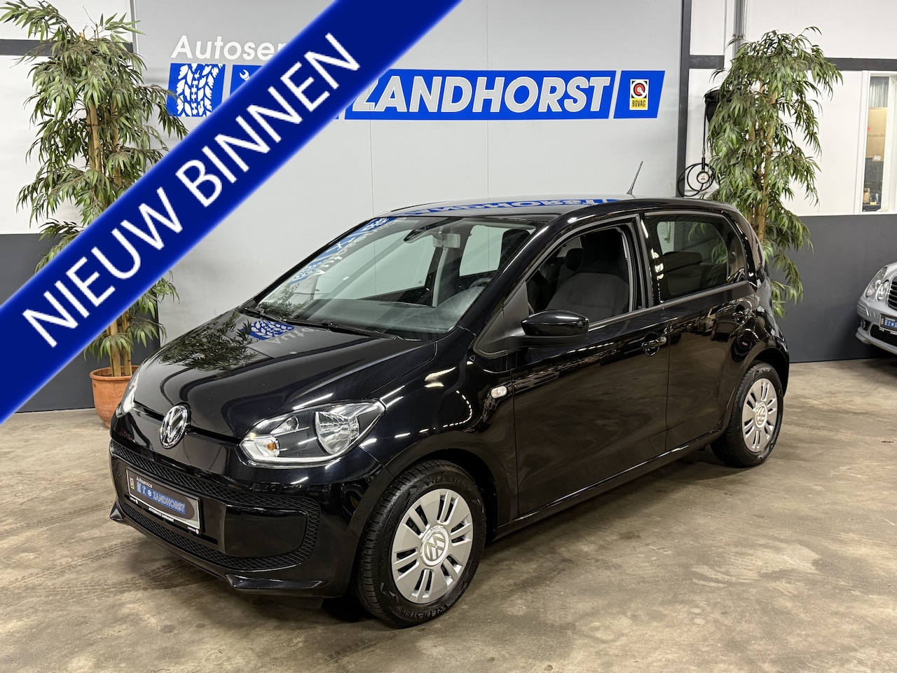 Volkswagen Up! - 1.0 move up! BlueMotion // Airco - AutoWereld.nl
