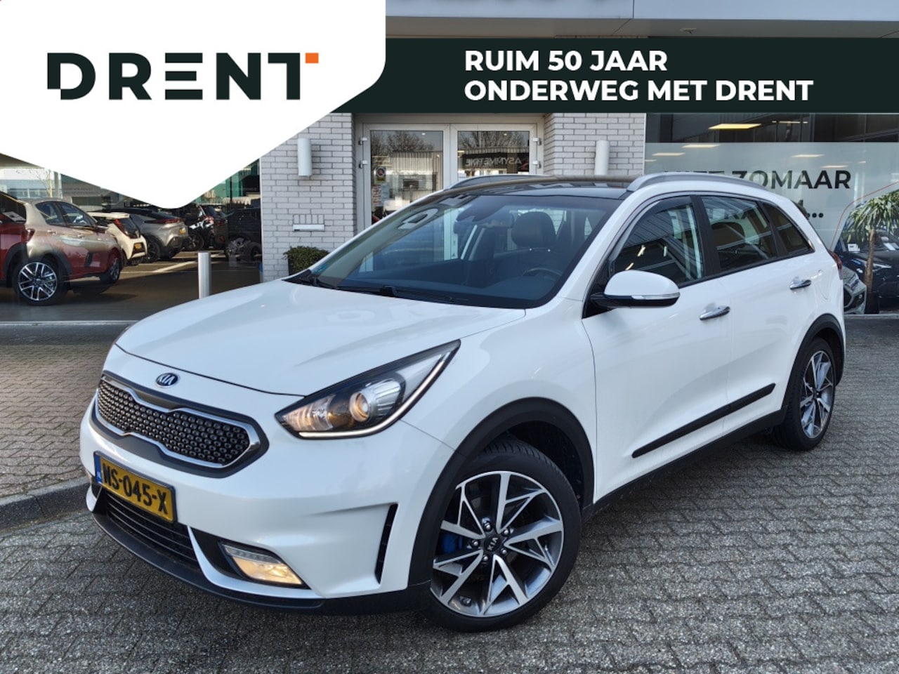 Kia Niro - 1.6 GDi Hybrid First Edition | Trekhaak Afn. | Navi | Sensoren - AutoWereld.nl