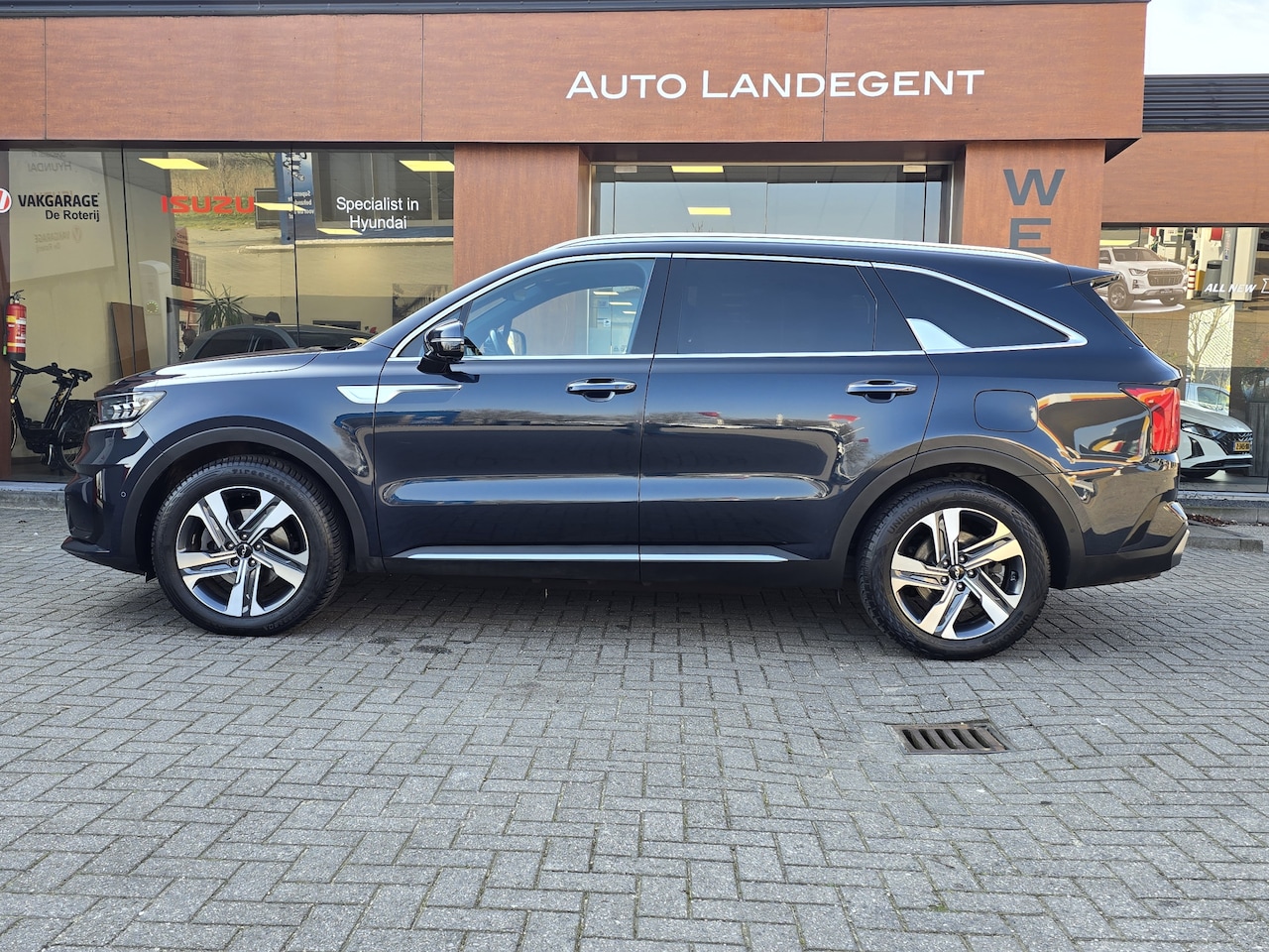 Kia Sorento - 1.6 T-GDi Plug-in Hybrid 4WD ExecutiveLine 7p. 1.6 T-GDI Plug-in Hybrid 4WD ExecutiveLine 7p. - AutoWereld.nl