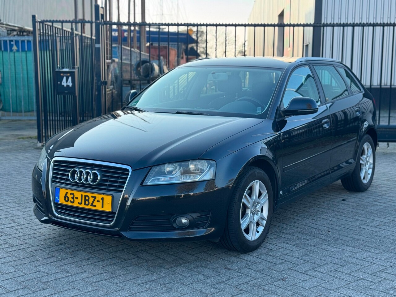 Audi A3 Sportback - 1.4 TFSI Attraction Pro Line 5 Deurs Clima Navi - AutoWereld.nl