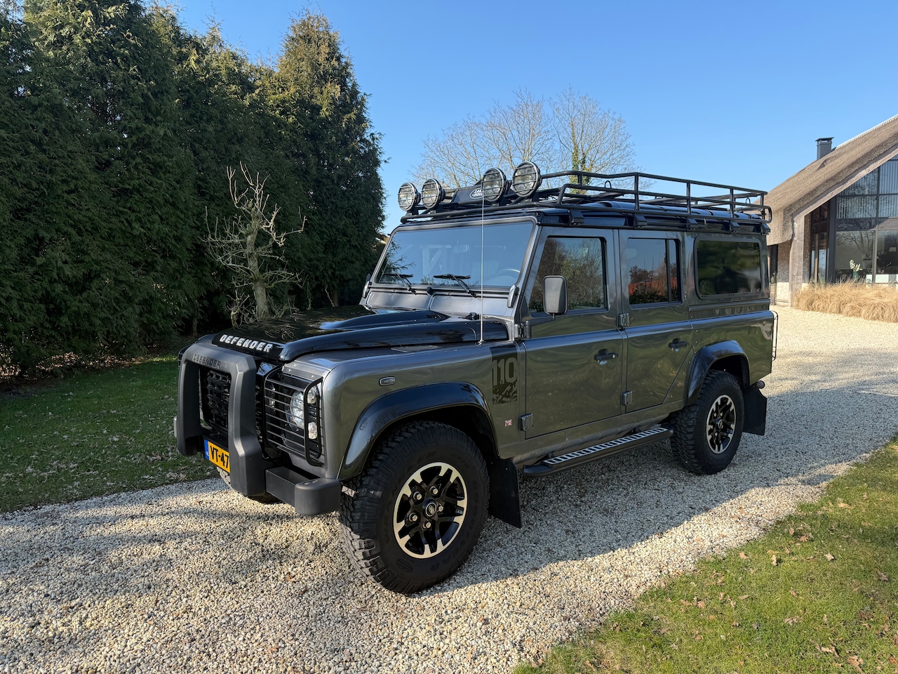 Land Rover Defender - 2.2 D SW 110" Adventure Limited Edition Speciale Adventure Limited Edition