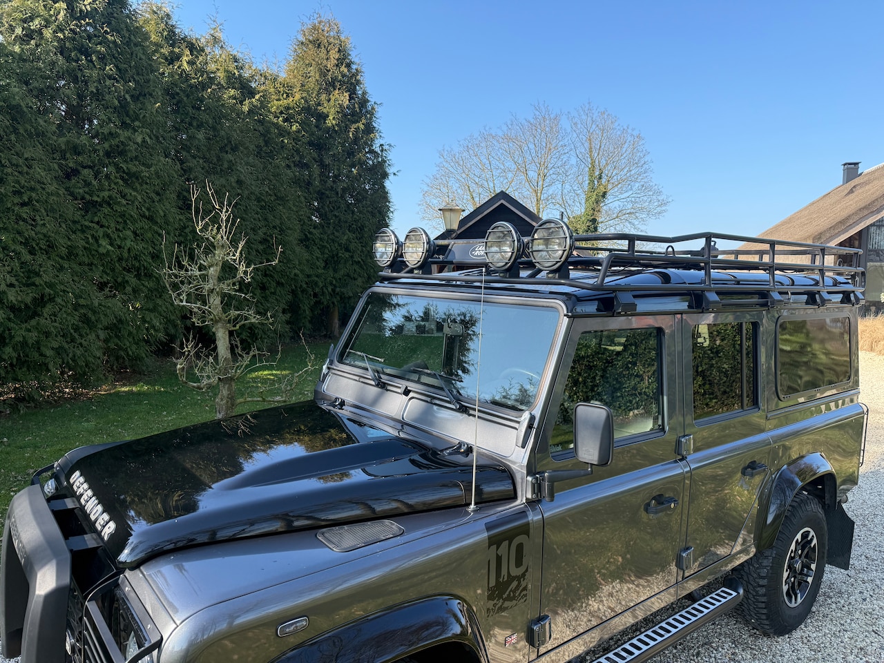 Land Rover Defender - 2.2 D SW 110" Adventure Limited Edition Speciale Adventure Limited Edition