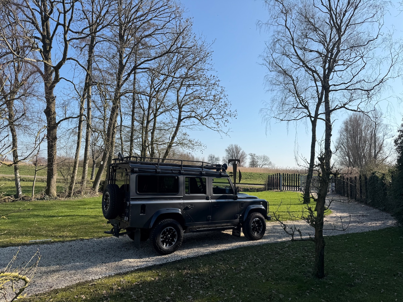 Land Rover Defender - 2.2 D SW 110" Adventure Limited Edition Speciale Adventure Limited Edition