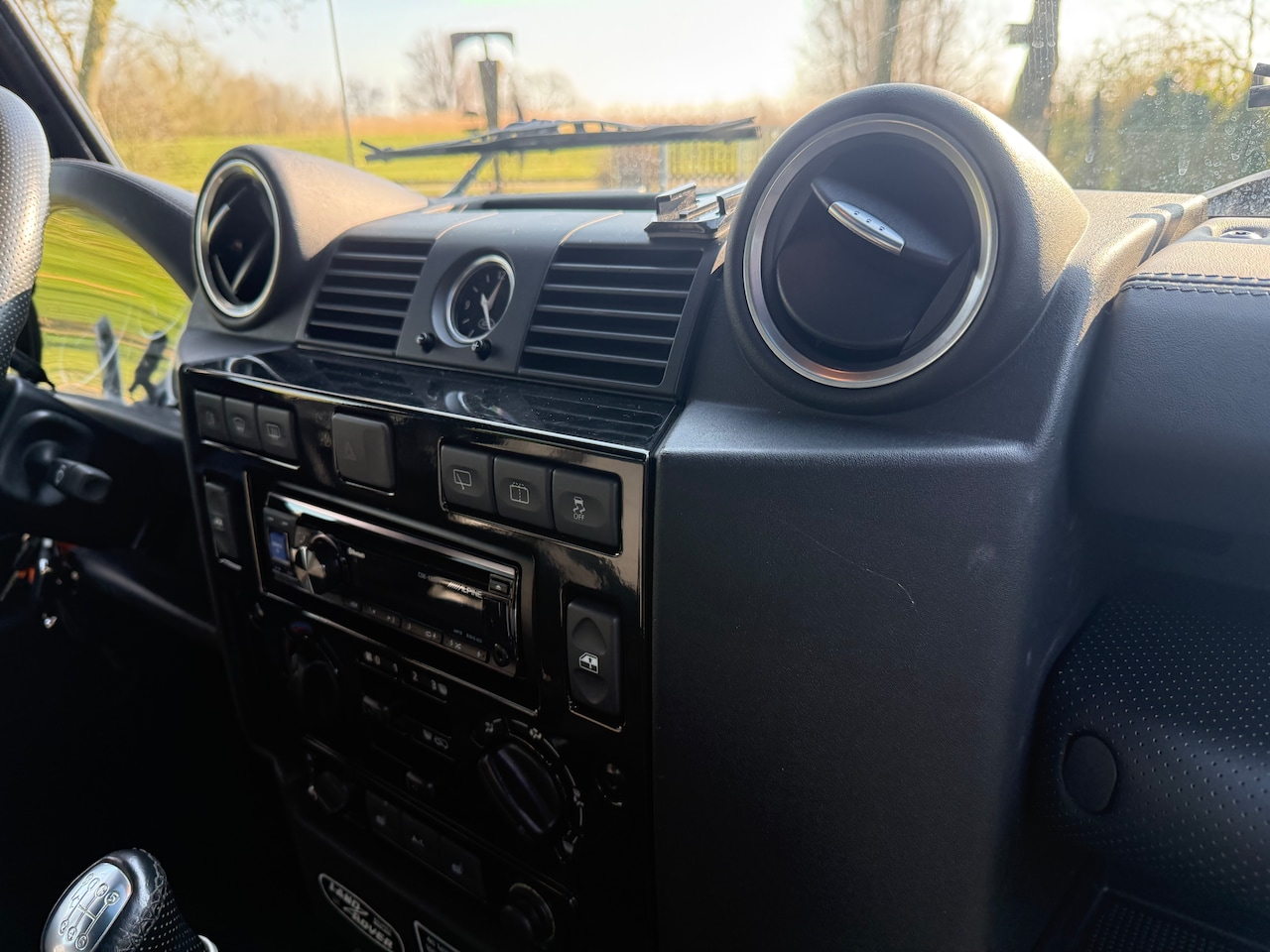 Land Rover Defender - 2.2 D SW 110" Adventure Limited Edition Speciale Adventure Limited Edition