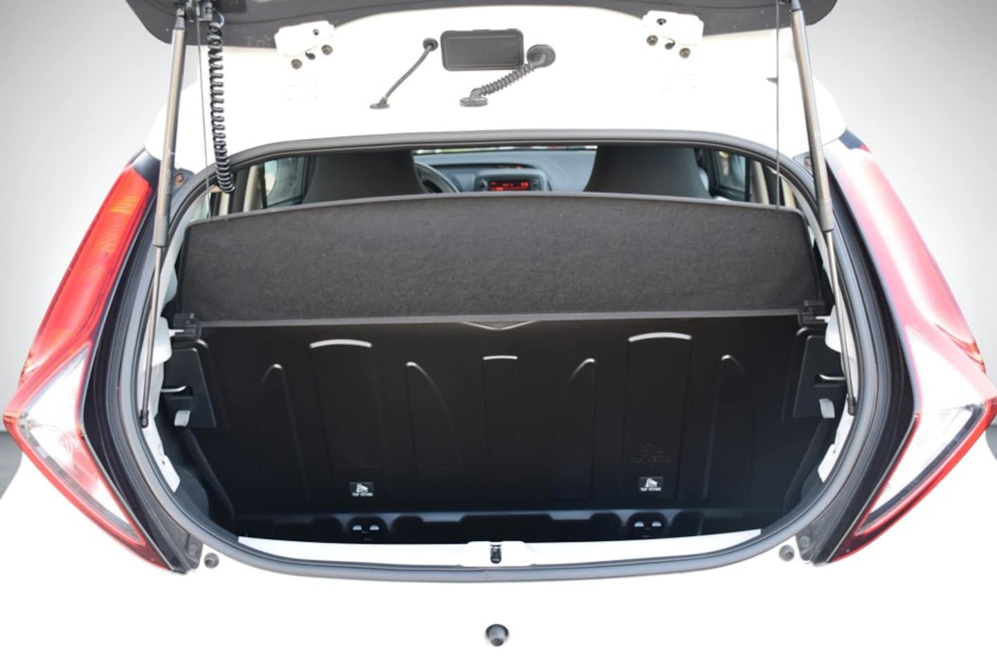 Toyota Aygo - 1.0 VVT-i x-fun 1.0 VVT-i x-fun, Airco, NAP, 5-drs, Bluetooth, LED