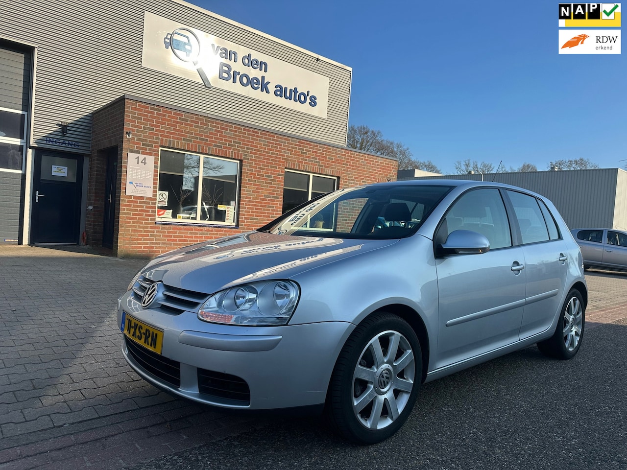 Volkswagen Golf - 1.4 TSI Comfortline CLIMA/TREKHAAK 5deurs ! - AutoWereld.nl