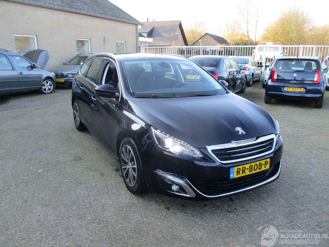 Peugeot 308 - 1.6 BlueHDi BL. Pre. REST BPM € 300,-!!! - AutoWereld.nl
