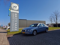 Volvo S60 - 2.4 D5 Edition